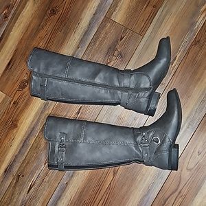 Guess Women’s Harvest Wide Calf Boot Size 7 1/2 M